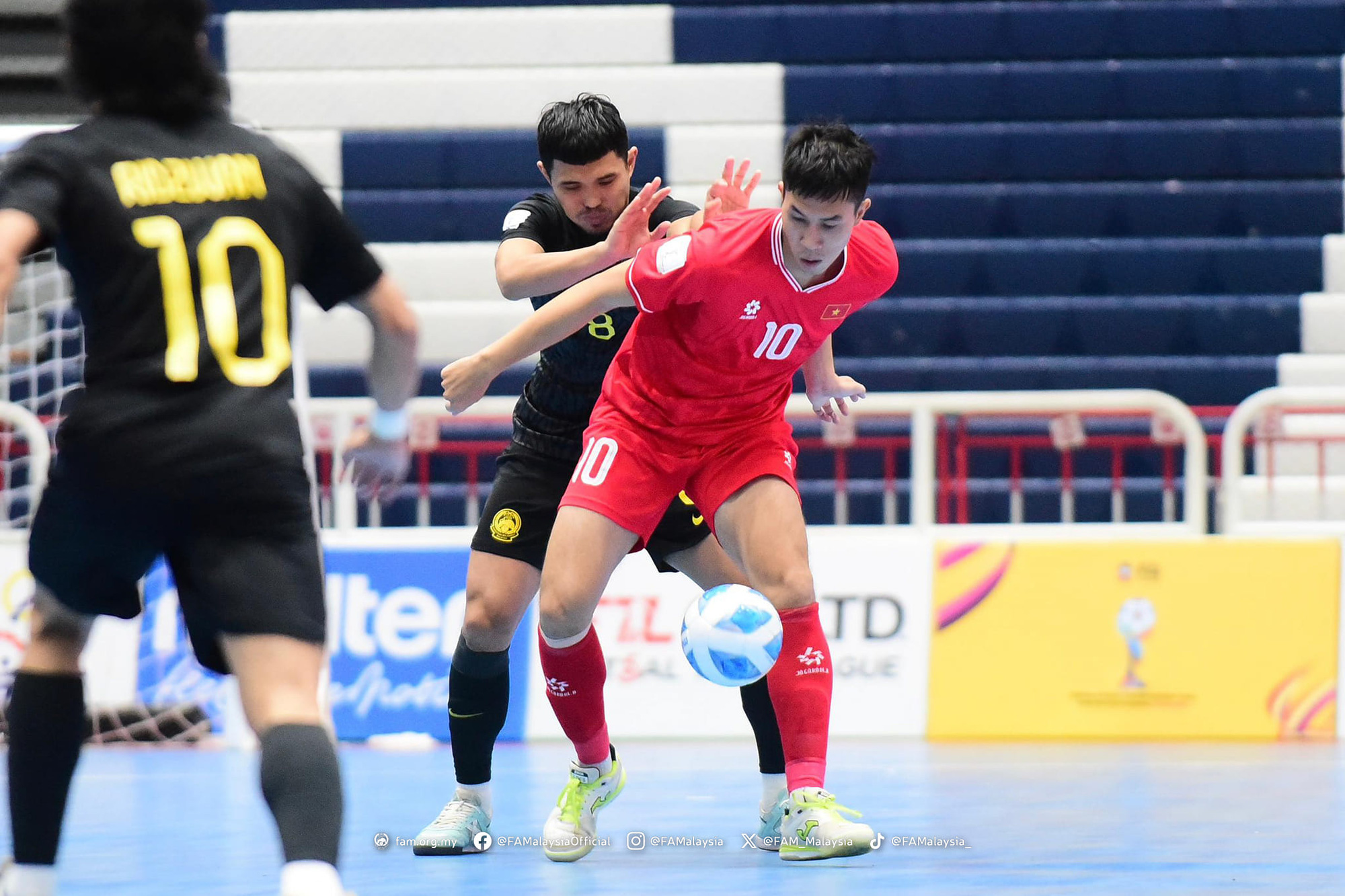 Việt Nam thắng Malaysia ở Giải futsal Đông Nam Á 2024 - Ảnh 2.