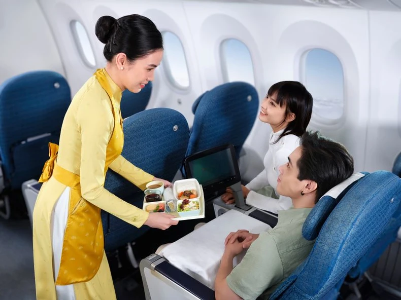 Vietnam Airlines tiếp tục được vinh danh là “Thương hiệu quốc gia” ảnh 2