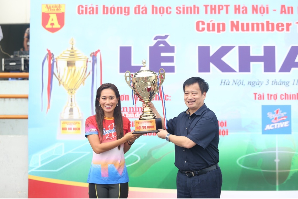 Khai mạc giải bóng đá học sinh THPT Hà Nội - Cúp Number 1 Active - 4