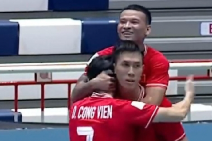 Đánh bại Malaysia, futsal Việt Nam bám sát Thái Lan ở Giải Đông Nam Á- Ảnh 2.