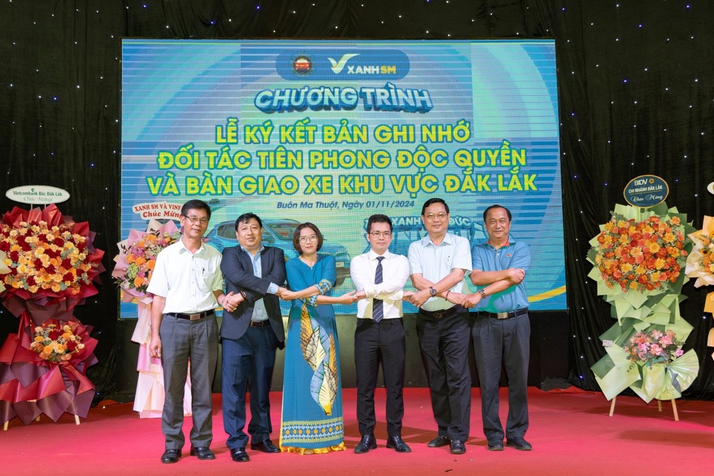 Taxi Việt Đức chuyển đổi sang xe điện, tiên phong bảo vệ môi trường tại Đắk Lắk - 1