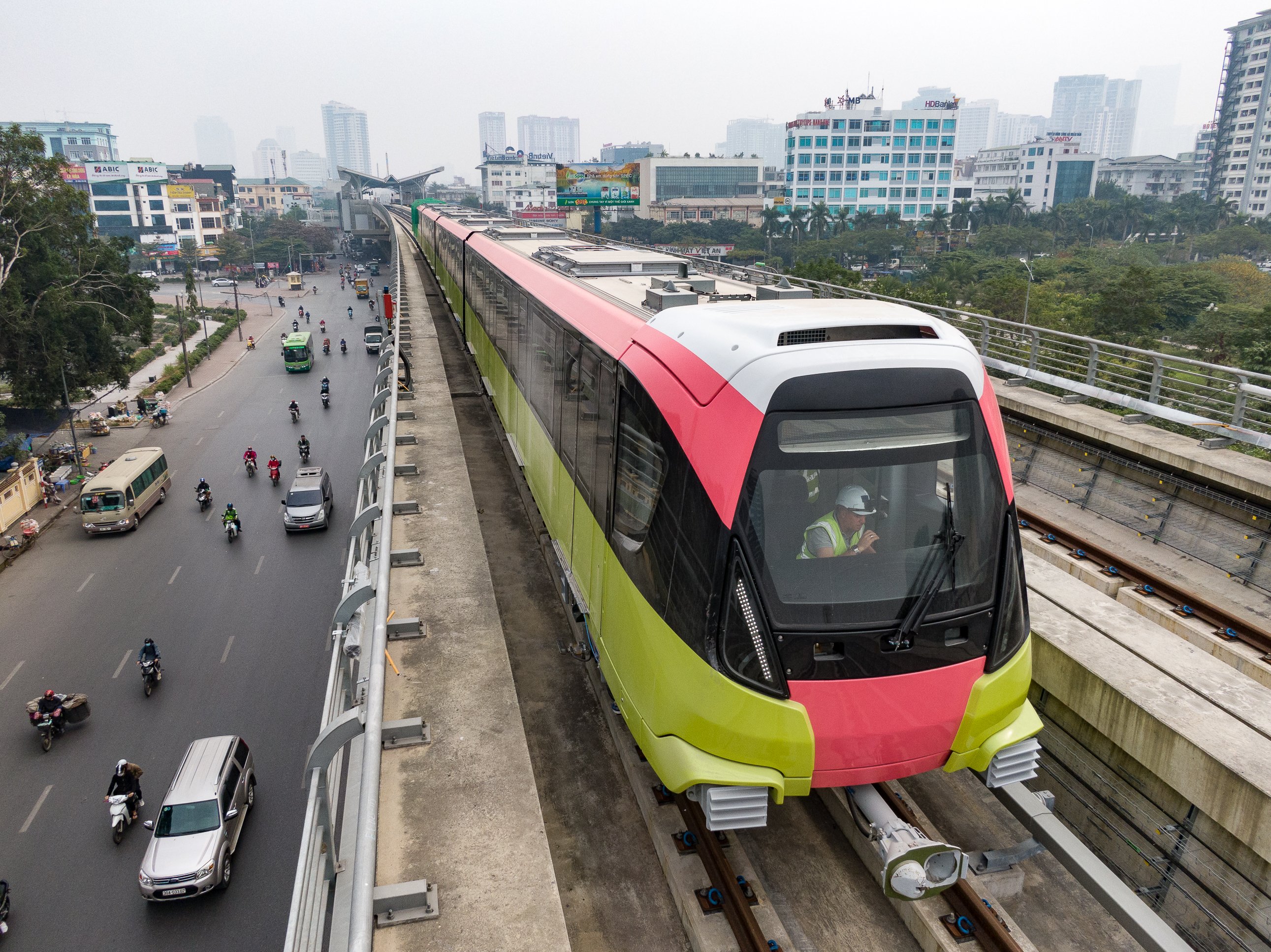 Từ metro số 3, Pháp cam kết là đối tác tin cậy của Việt Nam trong cơ sở hạ tầng - Ảnh 2.