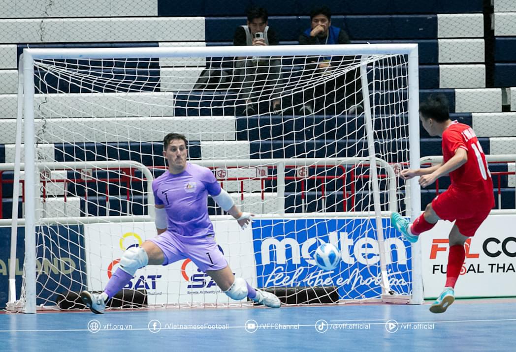 Nóng: Ngược dòng nghẹt thở hạ Úc, đội tuyển futsal Việt Nam hiên ngang vào chung kết- Ảnh 5.