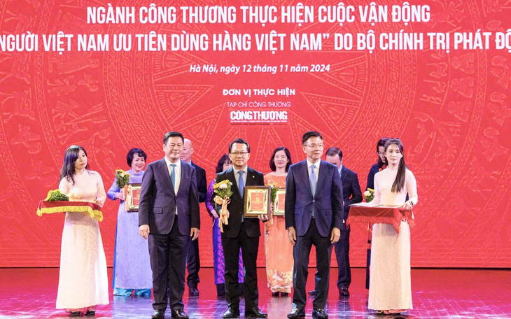 Saigon Co.op tổ chức tuần lễ trái cây tri ân ngày nhà giáo Việt Nam - Ảnh 4.