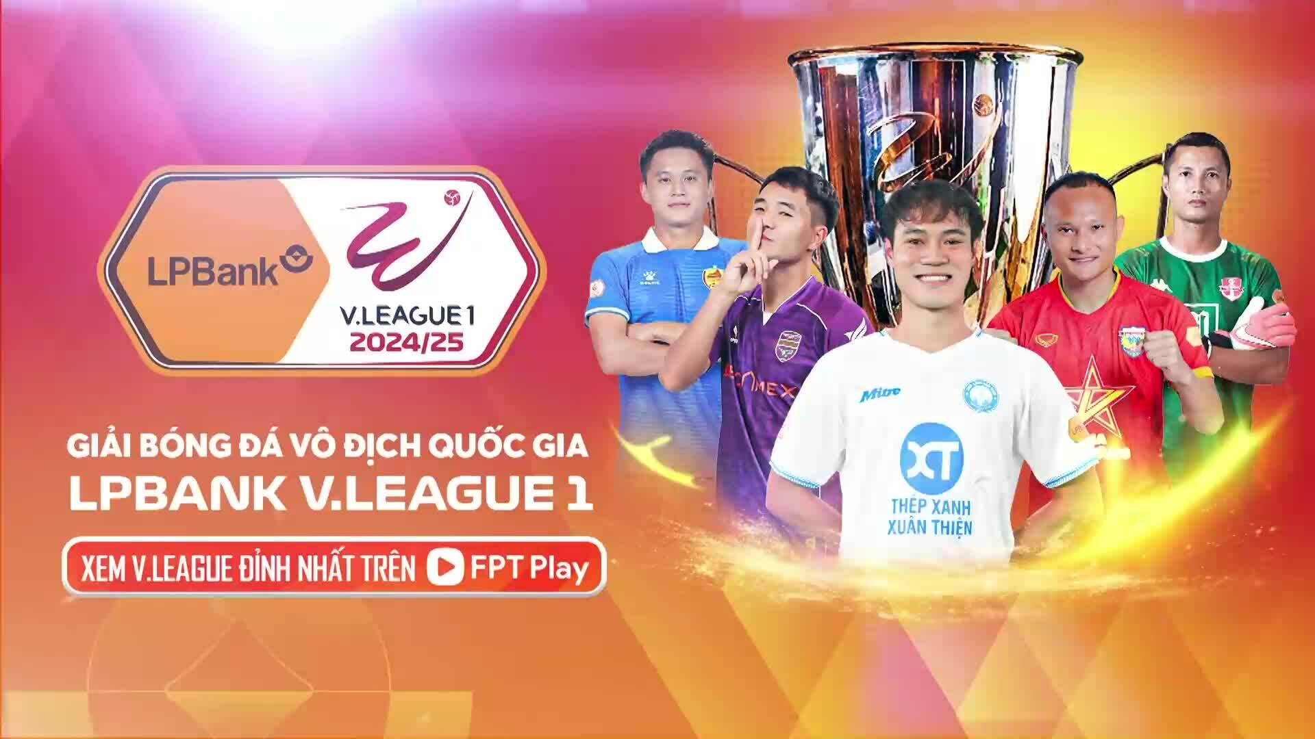 Bị VAR hủy hai phạt đền, Quảng Nam đòi bỏ trận V-League