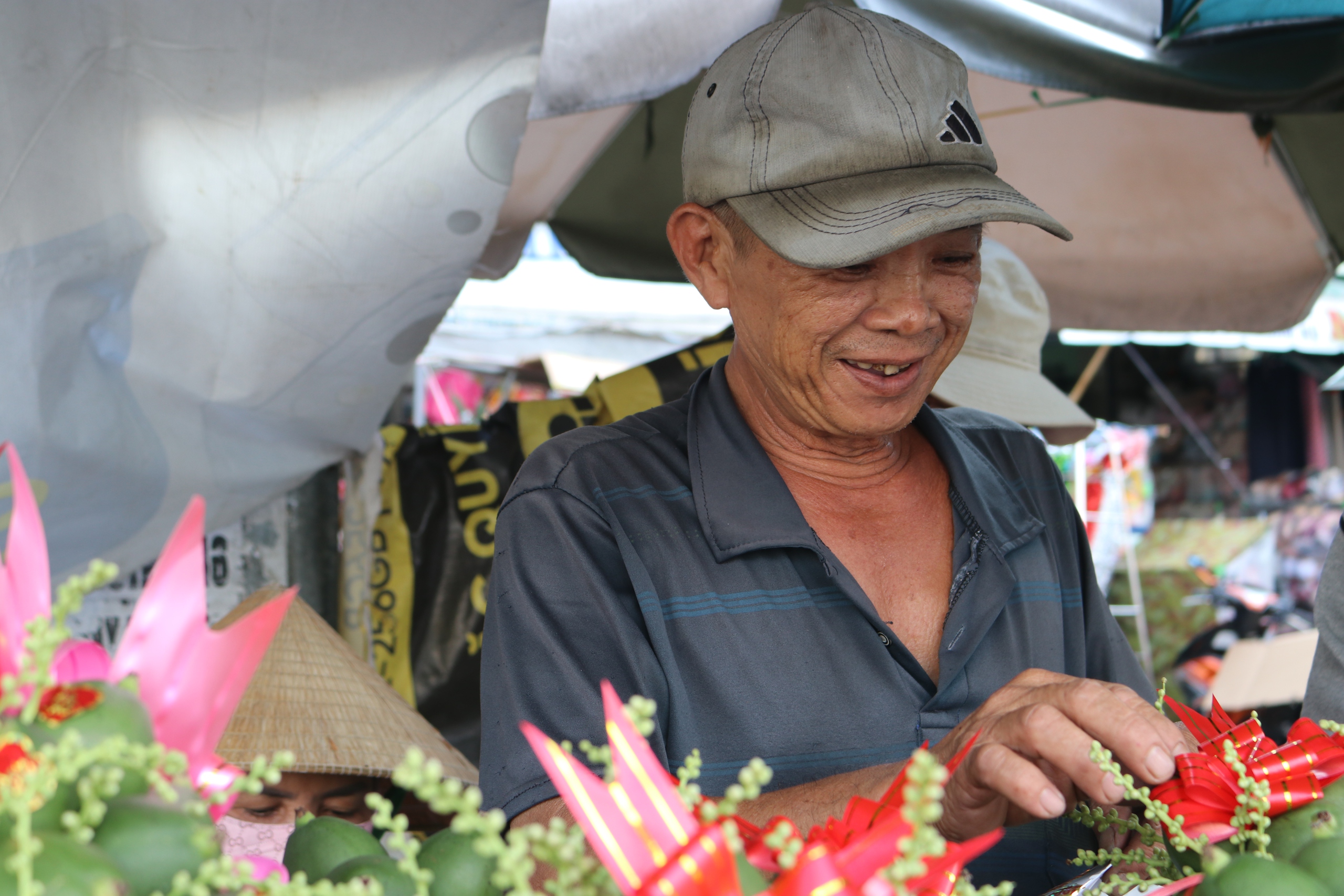 Phố độc lạ ở TP.HCM: Trầu cau Chợ Lớn 'kết nghĩa trăm năm' đường Lê Quang Sung- Ảnh 15.