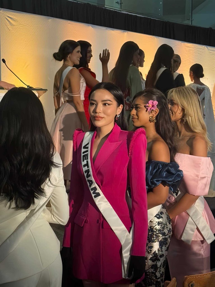 Căng: 1 Hoa hậu phạm 'trọng tội' với chủ tịch Miss Universe ngay trước bán kết