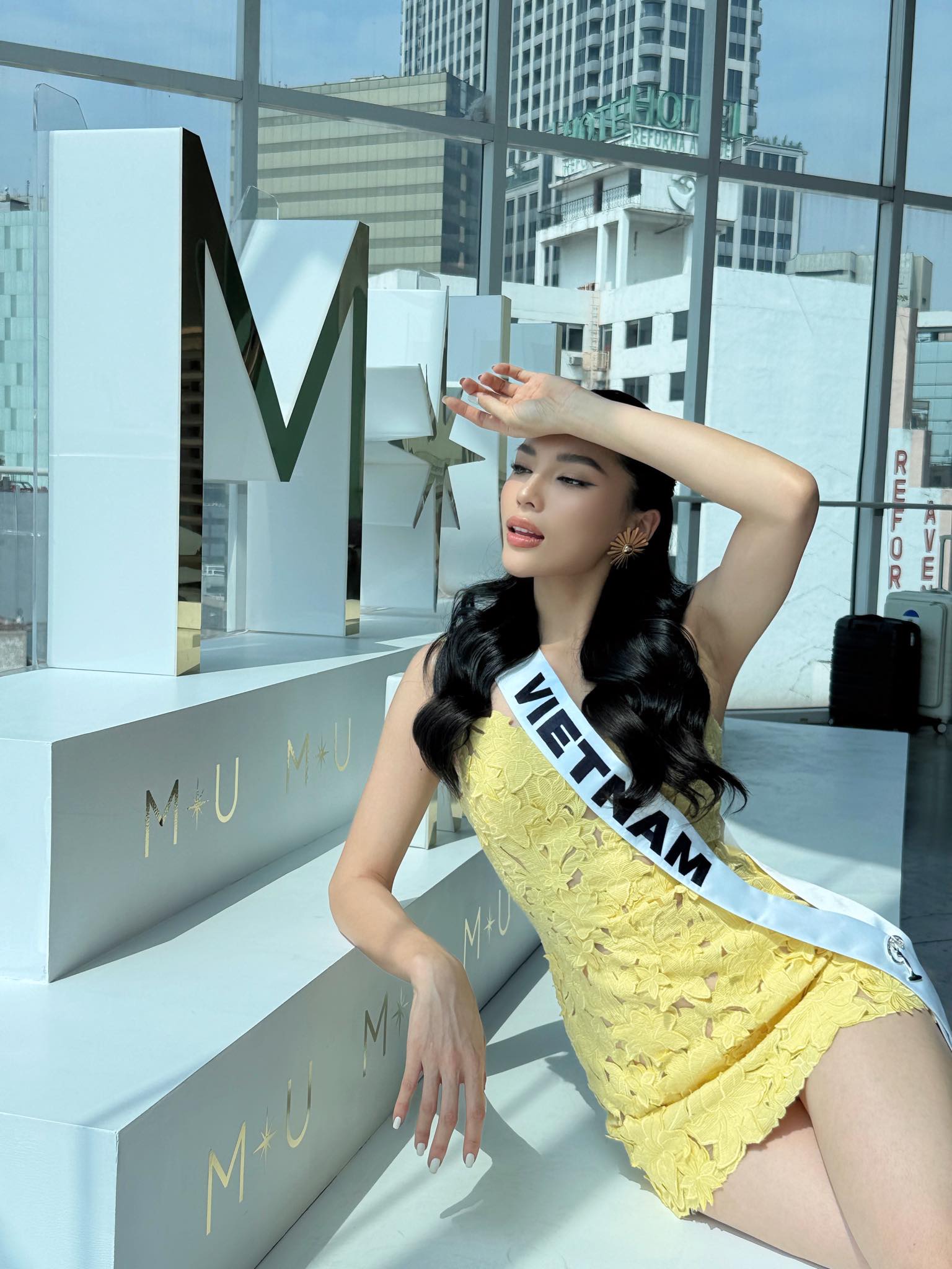 Hoa hậu Kỳ Duyên khoe sắc quyến rũ trên trang Miss Universe- Ảnh 5.