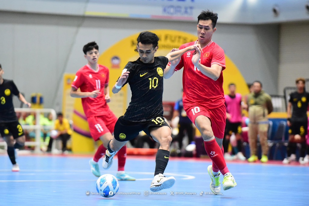 Đội tuyển futsal Việt Nam thắng 14-0, giành vé vào bán kết cùng Thái Lan - 2