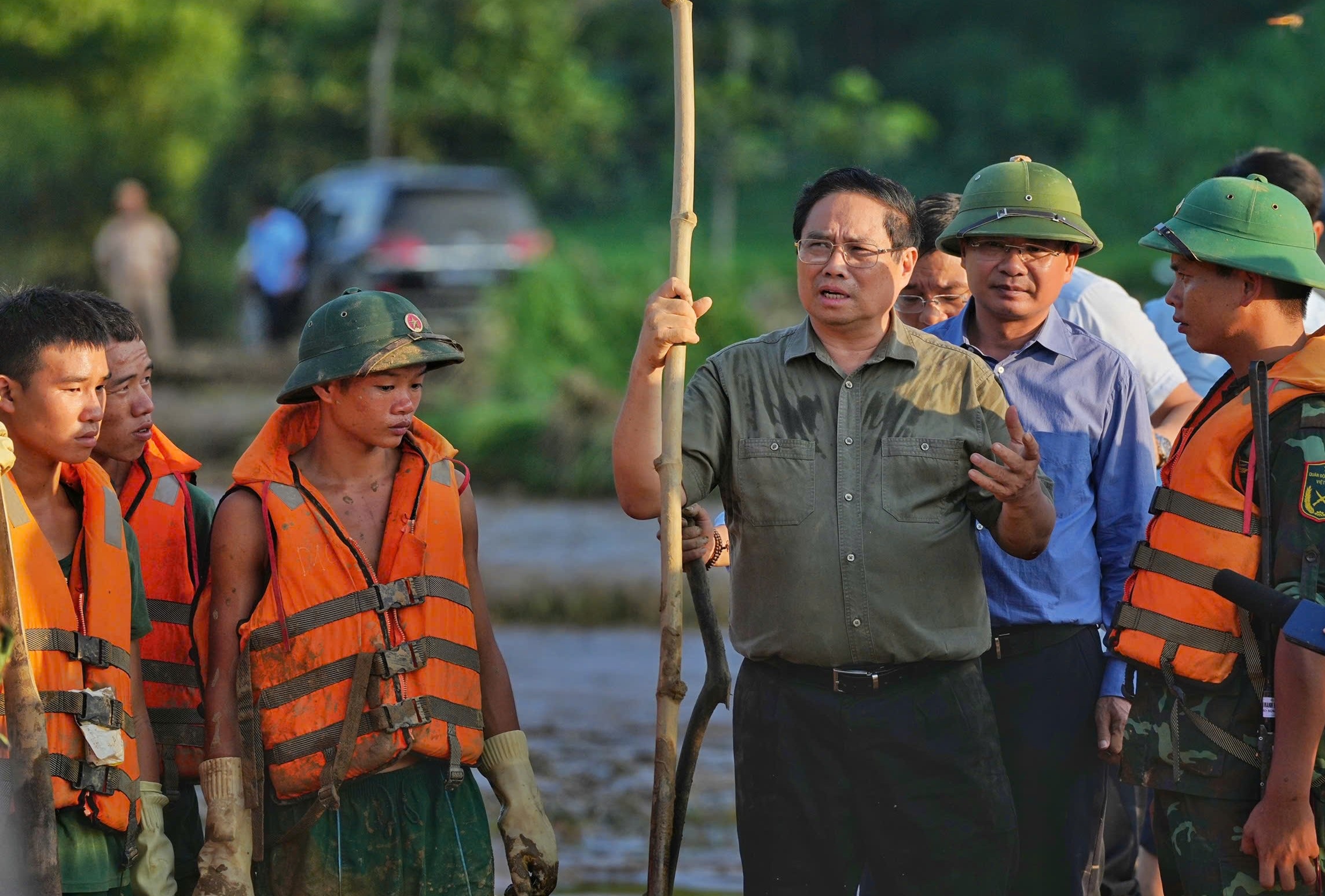 Mùa thu Hà Nội, sau cơn bão lũ lịch sử - 1