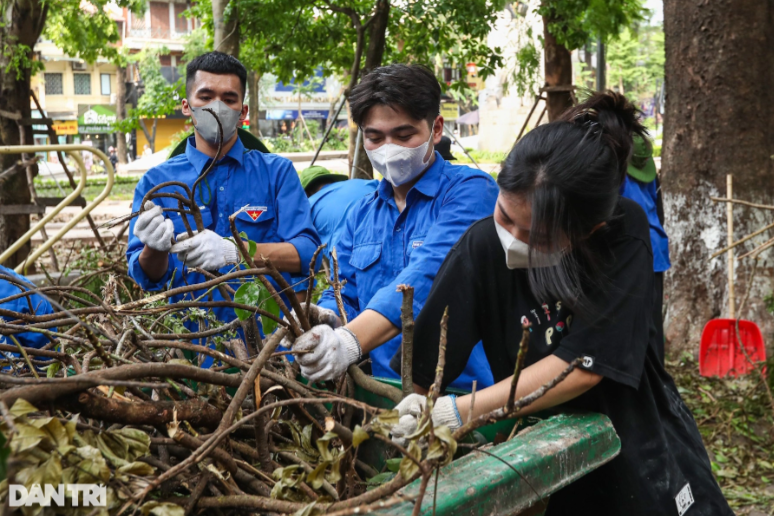 Mùa thu Hà Nội, sau cơn bão lũ lịch sử - 2