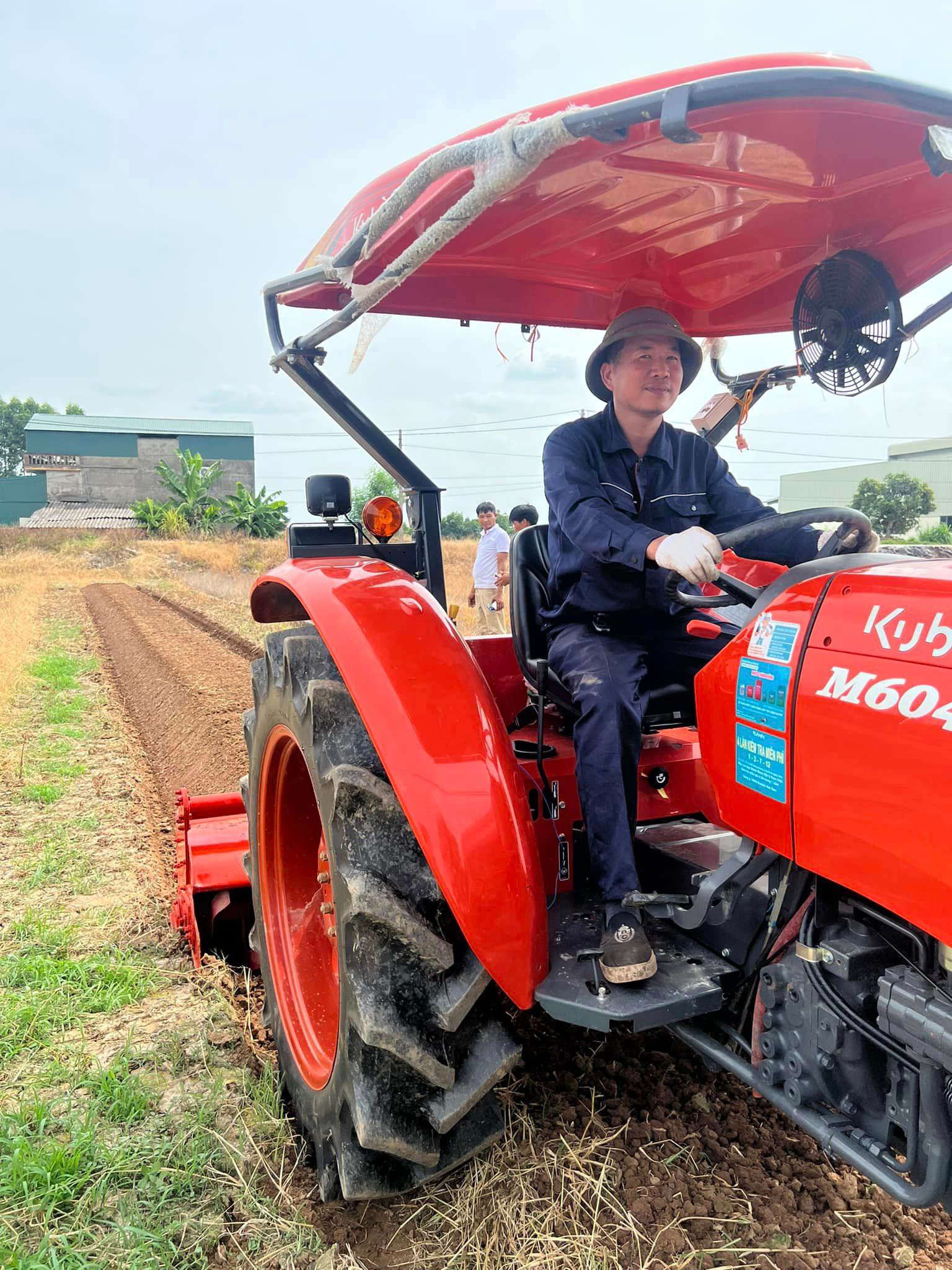 Nâng bước người lao động: Nhà sáng chế 