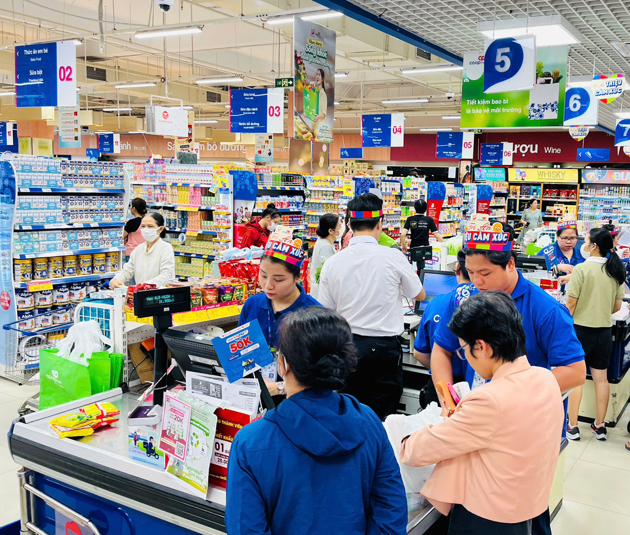 Saigon Co.op tận tâm tri ân khách hàng- Ảnh 1.