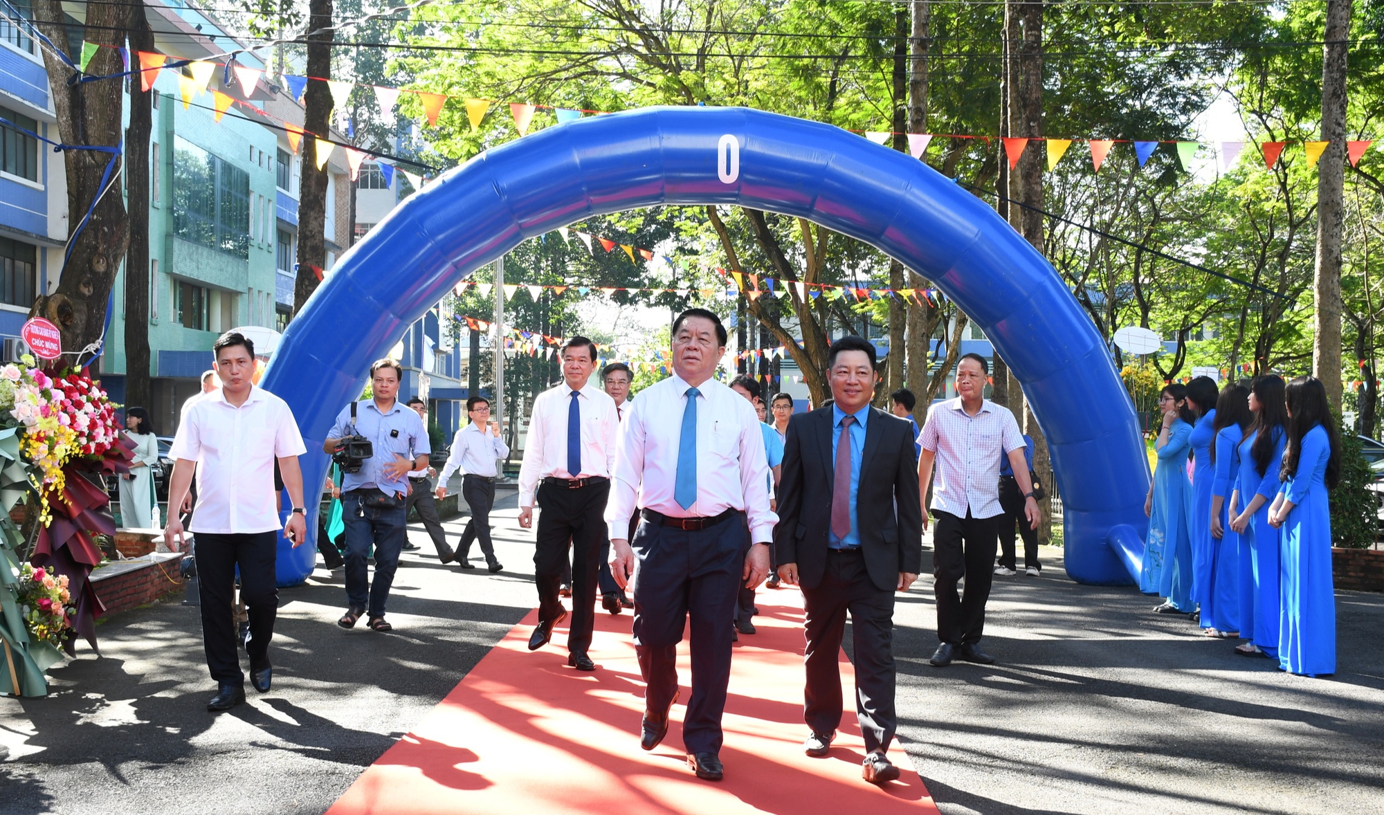 Trưởng Ban Tuyên giáo Trung ương: Trường Lilama 2 tập trung đào tạo nhân lực cho sân bay Long Thành- Ảnh 1.