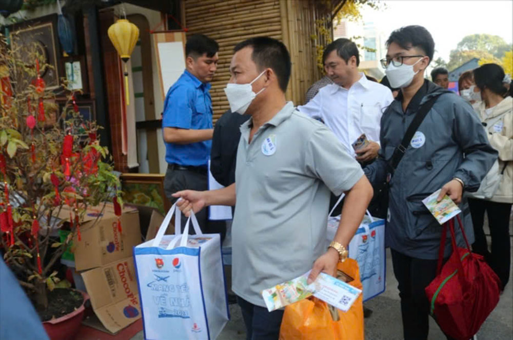 Thưởng cuối năm và “tưởng thưởng” đóng vai trò then chốt trong việc hình thành và củng cố văn hóa doanh nghiệp tích cực