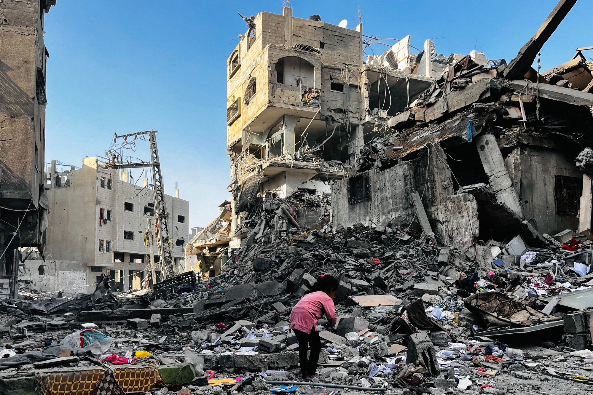 15 tháng chiến sự đã tàn phá Dải Gaza như thế nào? - Ảnh 1.