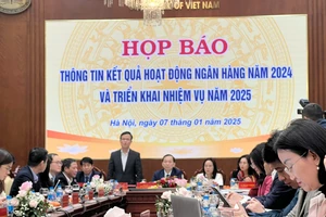 Ngân hàng Nhà nước nói về hiện tượng lãi suất tiền gửi tiết kiệm chênh lệch