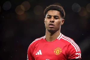 Rashford lên tiếng về bức ảnh chụp chung với kẻ giết người