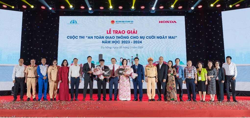 Honda Việt Nam hướng tới trung hòa carbon và an toàn giao thông - 5