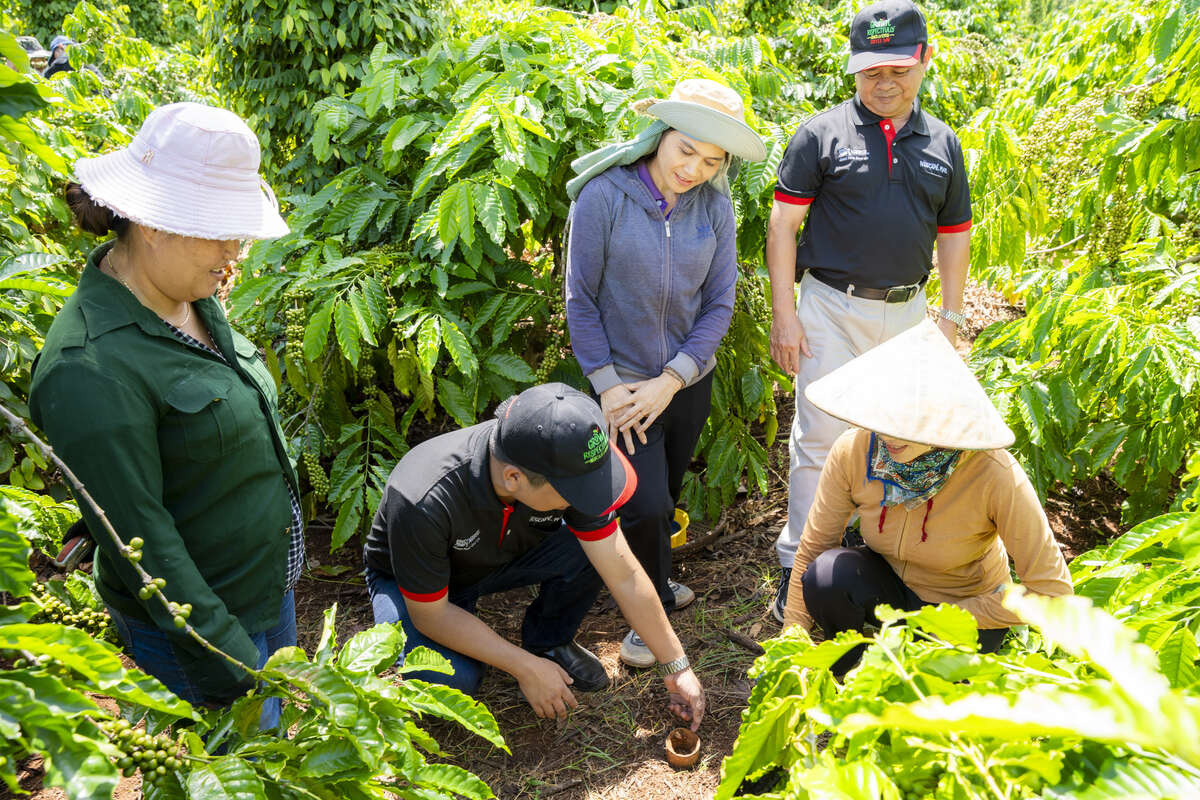 1737497882 544 NESCAFE Plan dong hanh cung nong dan Viet