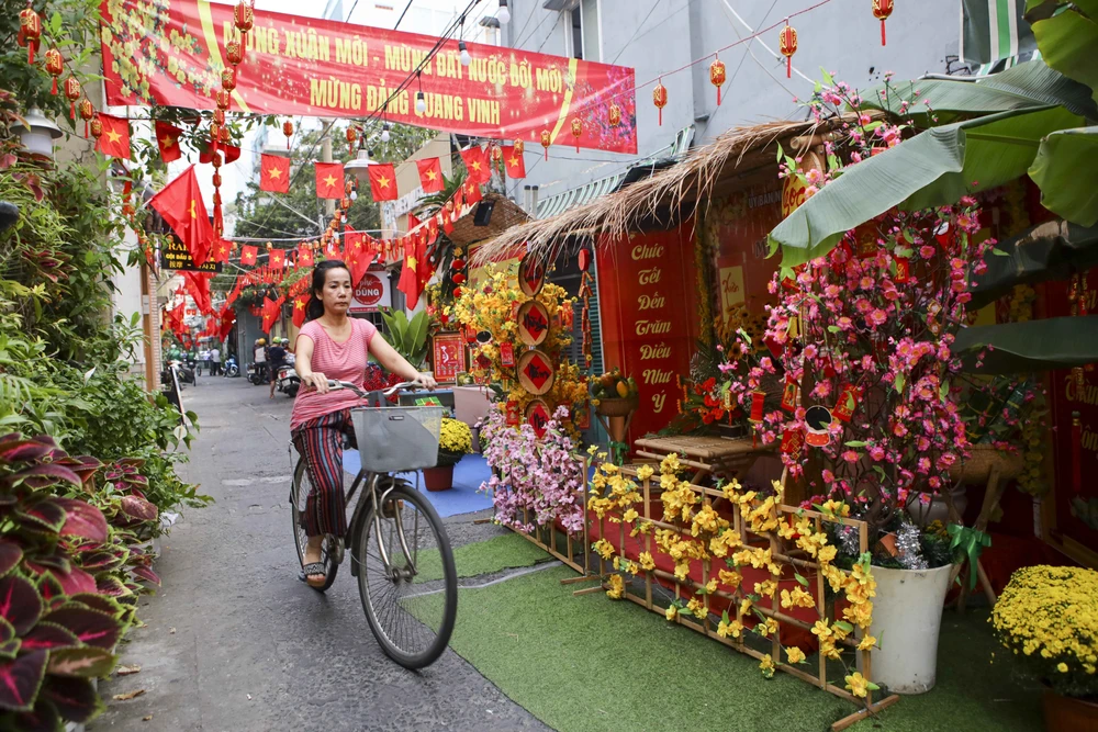 'Chiếc áo Tết' của hẻm Sài Gòn