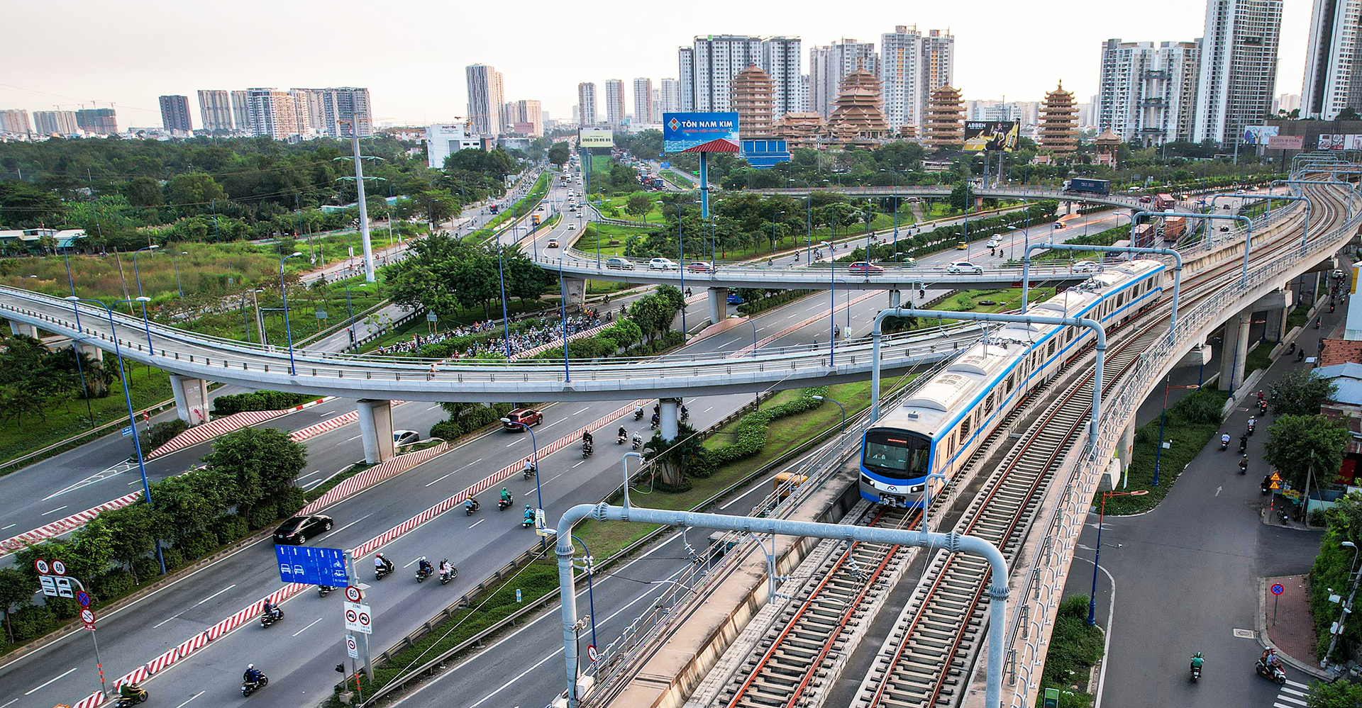 10 dấu ấn nổi bật, đưa kinh tế Việt Nam vào kỷ nguyên mới- Ảnh 12.