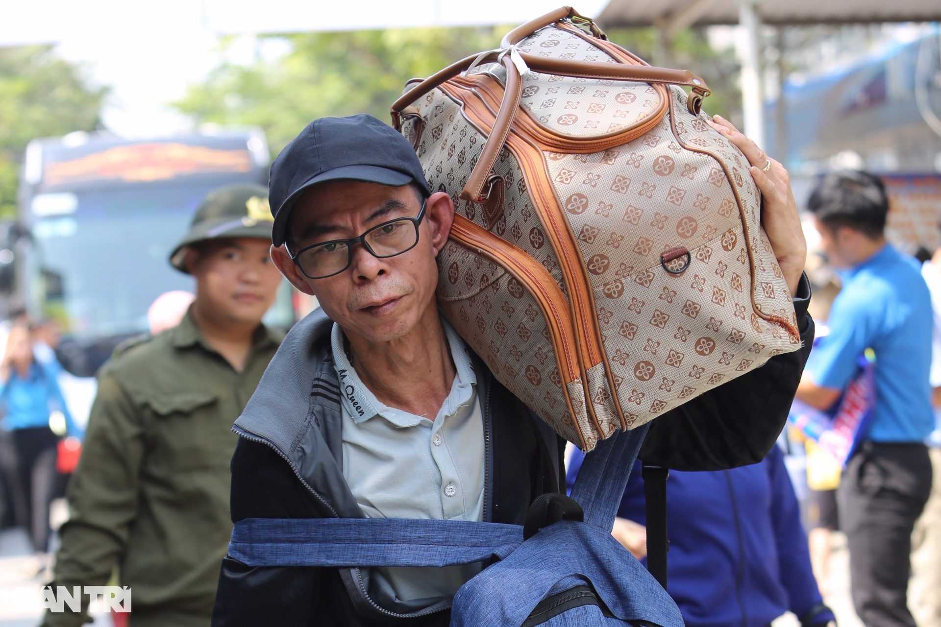 Công nhân khó khăn ở Đồng Nai về quê đón Tết trên chuyến tàu công đoàn - 7