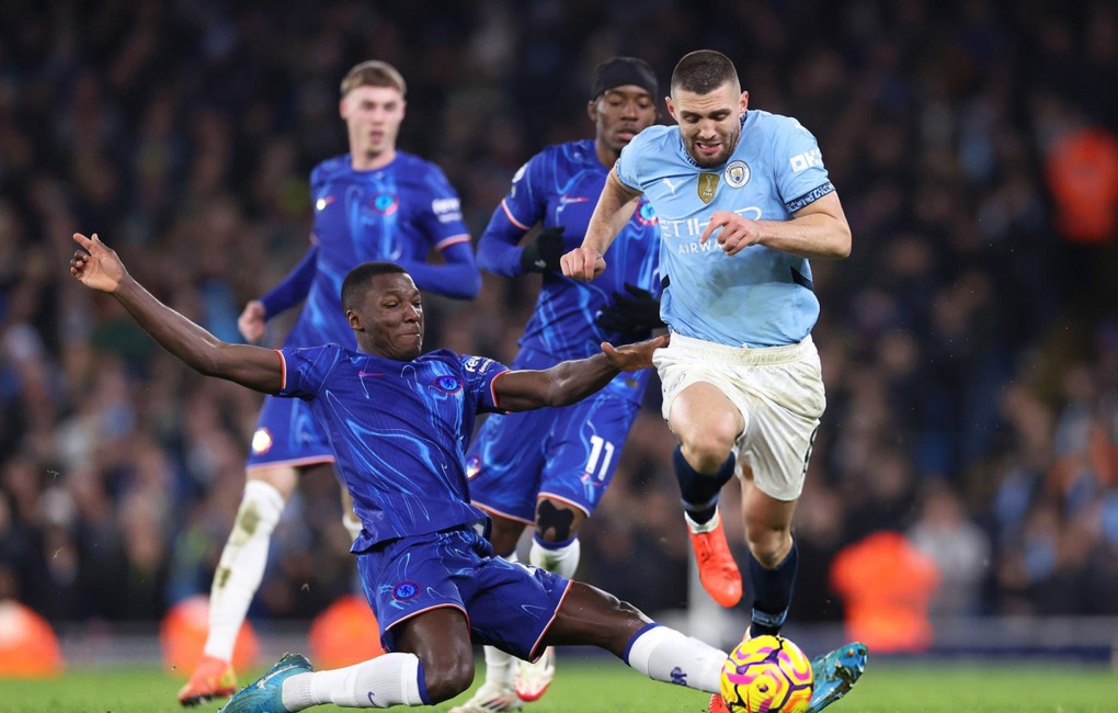 Haaland tỏa sáng,  Man City ngược dòng hạ Chelsea - 2