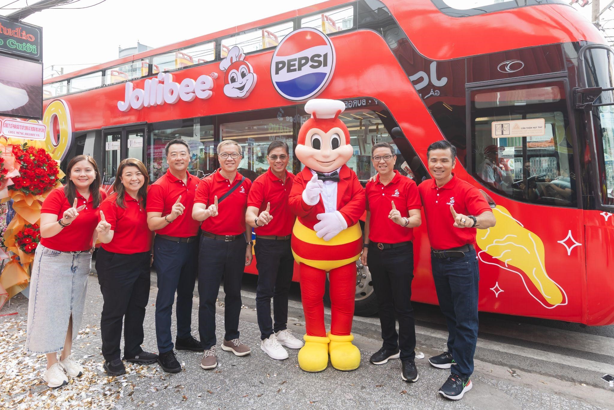 Jollibee vẫn duy trì tăng trưởng doanh thu và số lượng cửa hàng trong nhiều năm liền