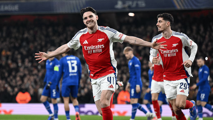 Declan Rice mừng bàn mở tỷ số trong trận Arsenal thắng Dinamo Zagreb 3-0 trên sân Emirates, London, Anh ngày 22/1. Ảnh: Arsenal FC