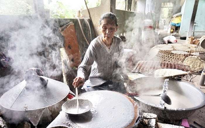 Giữa lòng Đà Nẵng có làng bánh tráng hơn 500 tuổi, được công nhận là Di sản văn hóa cấp Quốc gia - 1