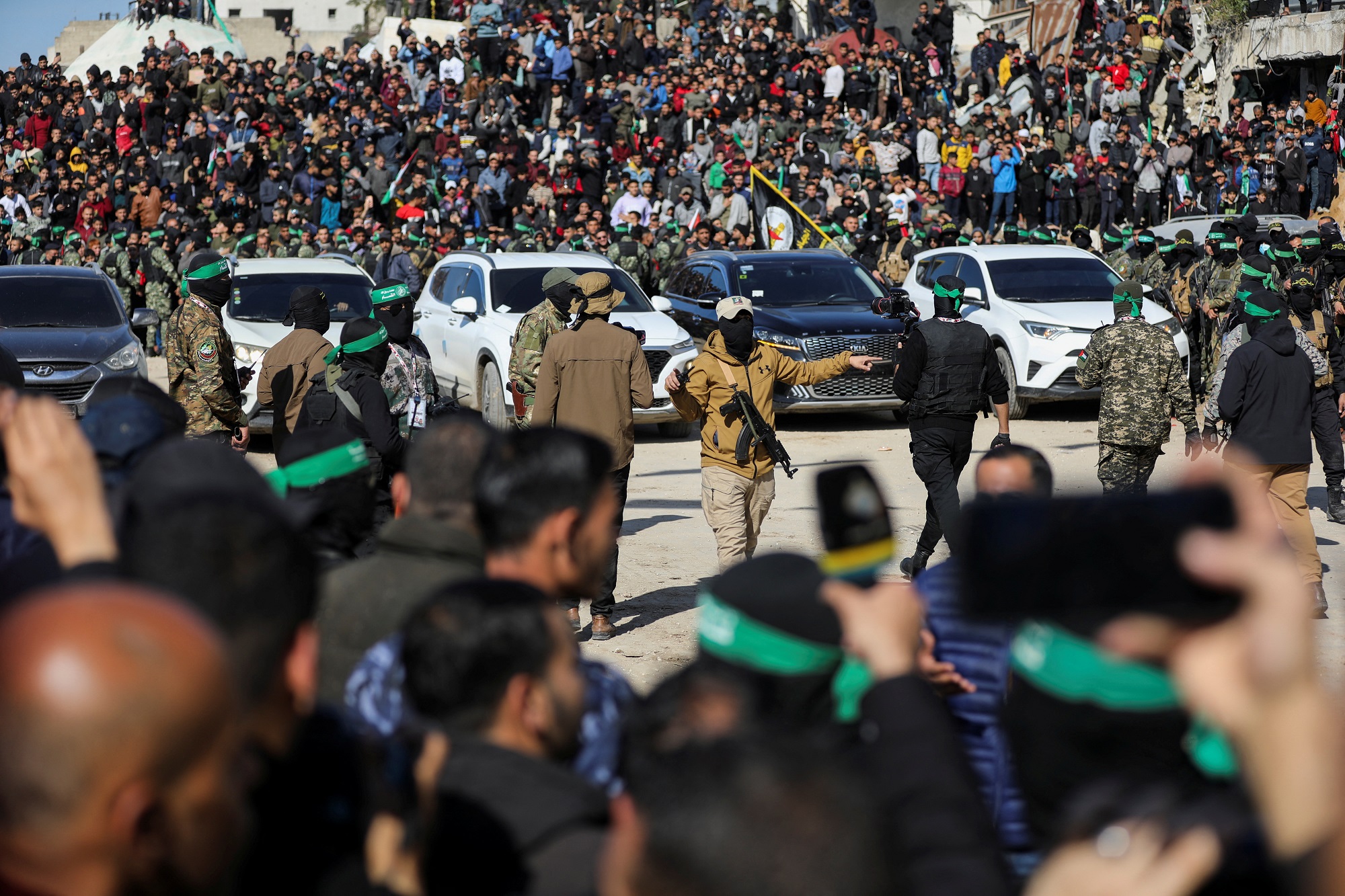 Hamas vừa thả 4 nữ binh sĩ Israel, sẽ nhận lại được gì?- Ảnh 1.