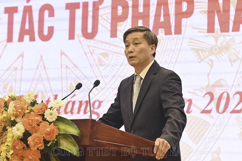 Tinh gọn bộ máy Nguyen Khanh Ngoc TTg Bo TP.jpg