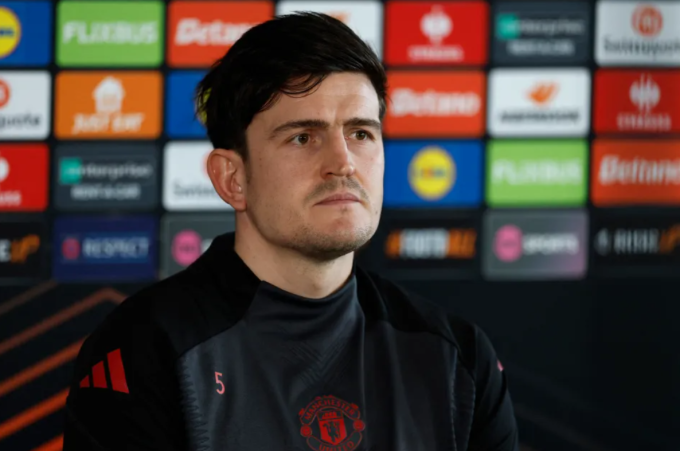 Trung vệ Harry Maguire dự buổi họp báo trước trận Man Utd gặp Rangers ở lượt bảy Europa League ngày 22/1. Ảnh: Reuters