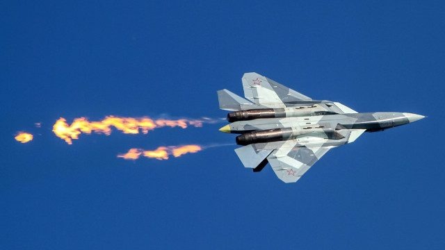 Máy bay chiến đấu Su-57 ngày càng đóng vai trò quan trọng với Nga trong xung đột tại Ukraine. Ảnh: Dzen