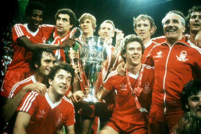 Nottingham Forest ăn mừng chức vô địch Cup C1 châu Âu năm 1979.