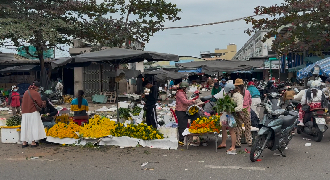 Chợ đầu mối lớn nhất miền Trung đìu hiu ngày cuối năm- Ảnh 6.