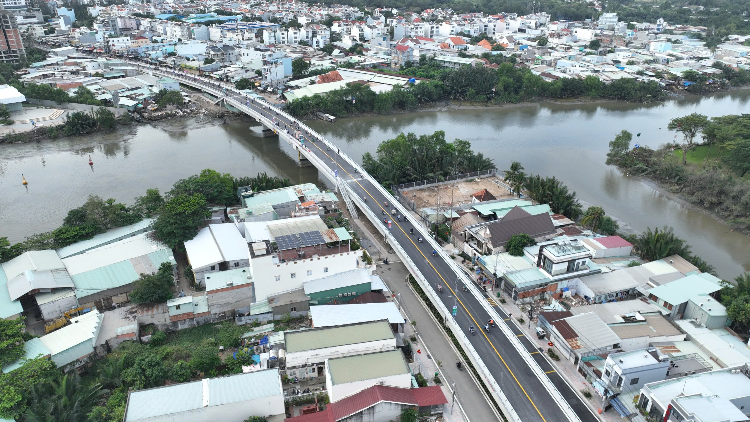 Những cây cầu nối nhịp bờ vui- Ảnh 2.