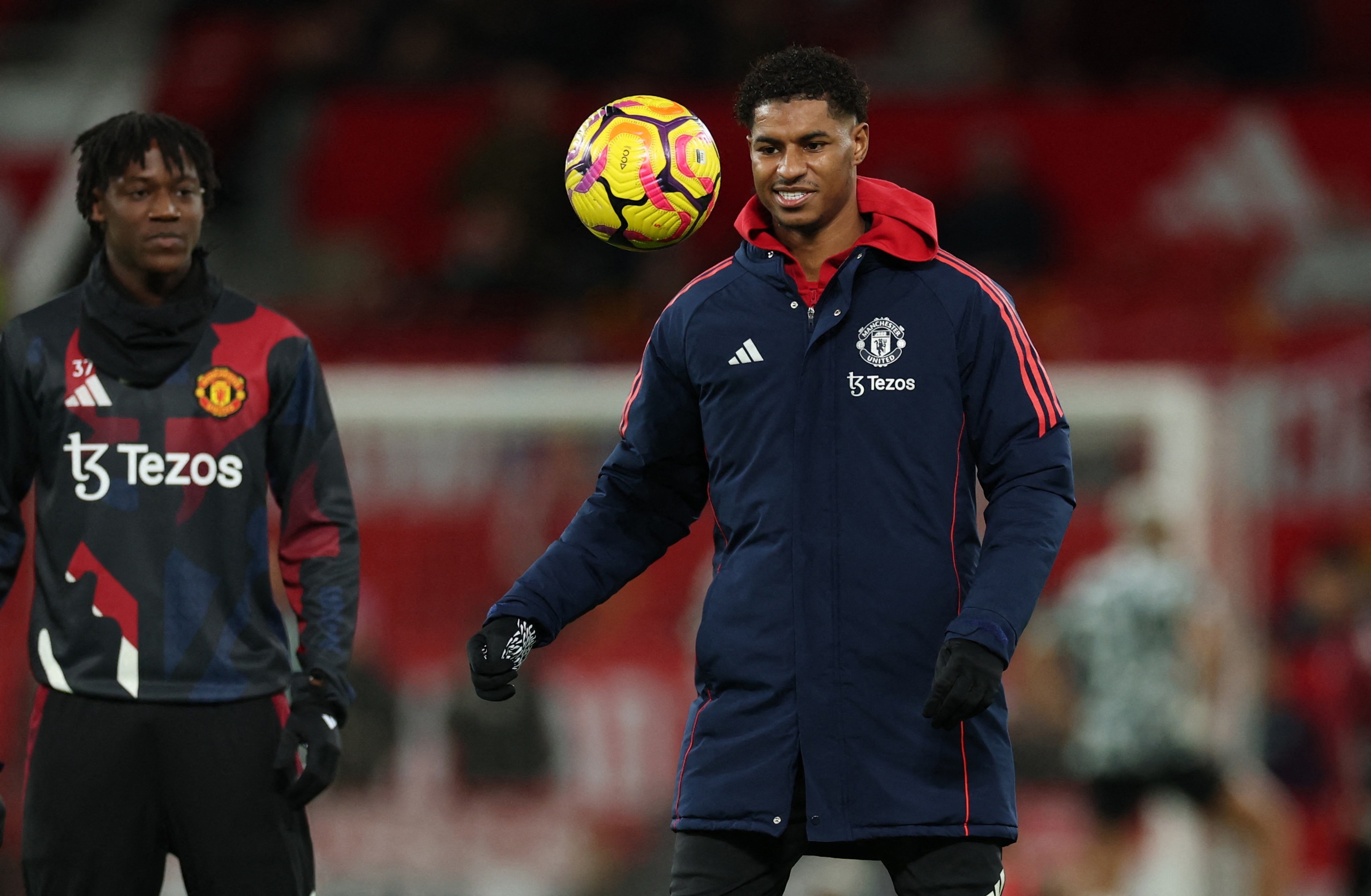 Rashford chia tay M.U đến Aston Villa