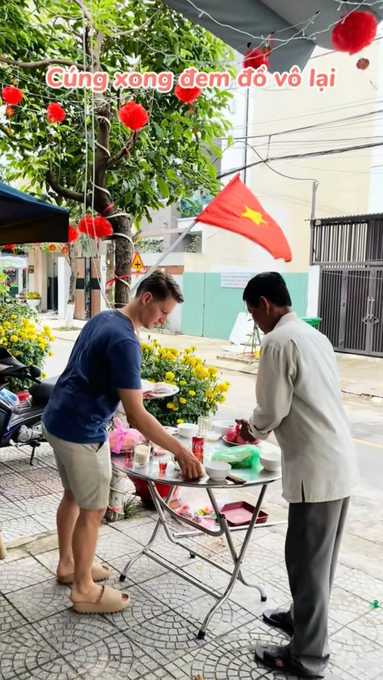 Những chàng trai ngoại quốc kể chuyện làm rể Việt ngày Tết - Ảnh 7.