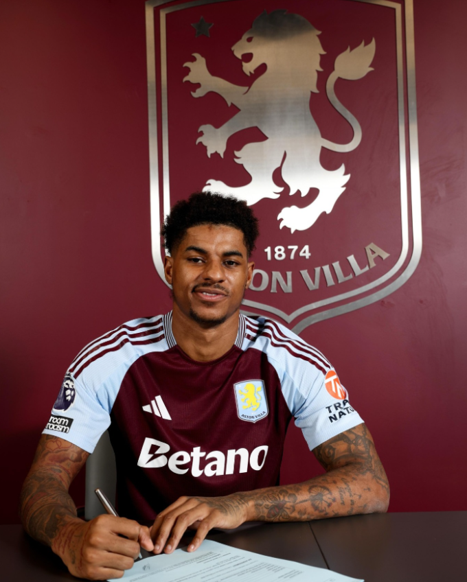 Rashford ra mắt tại Aston Villa cuối ngày 2/2 theo giờ London. Ảnh: Aston Villa FC