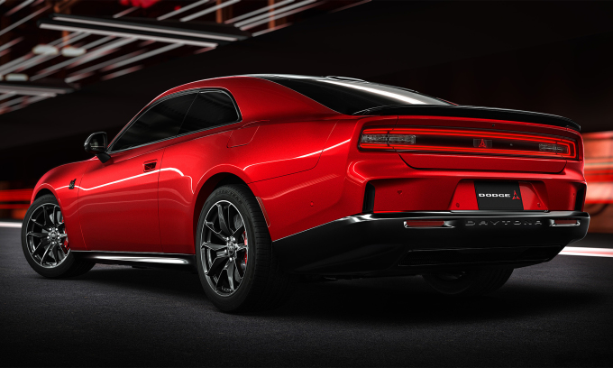 Dòng xe cơ bắp Dodge Charger Daytona sẽ có bản chạy điện trong 2025. Ảnh: Dodge