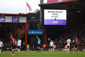 Quả phạt đền khiến Ten Hag bị MU sa thải đứng đầu 13 lỗi VAR của Premier League