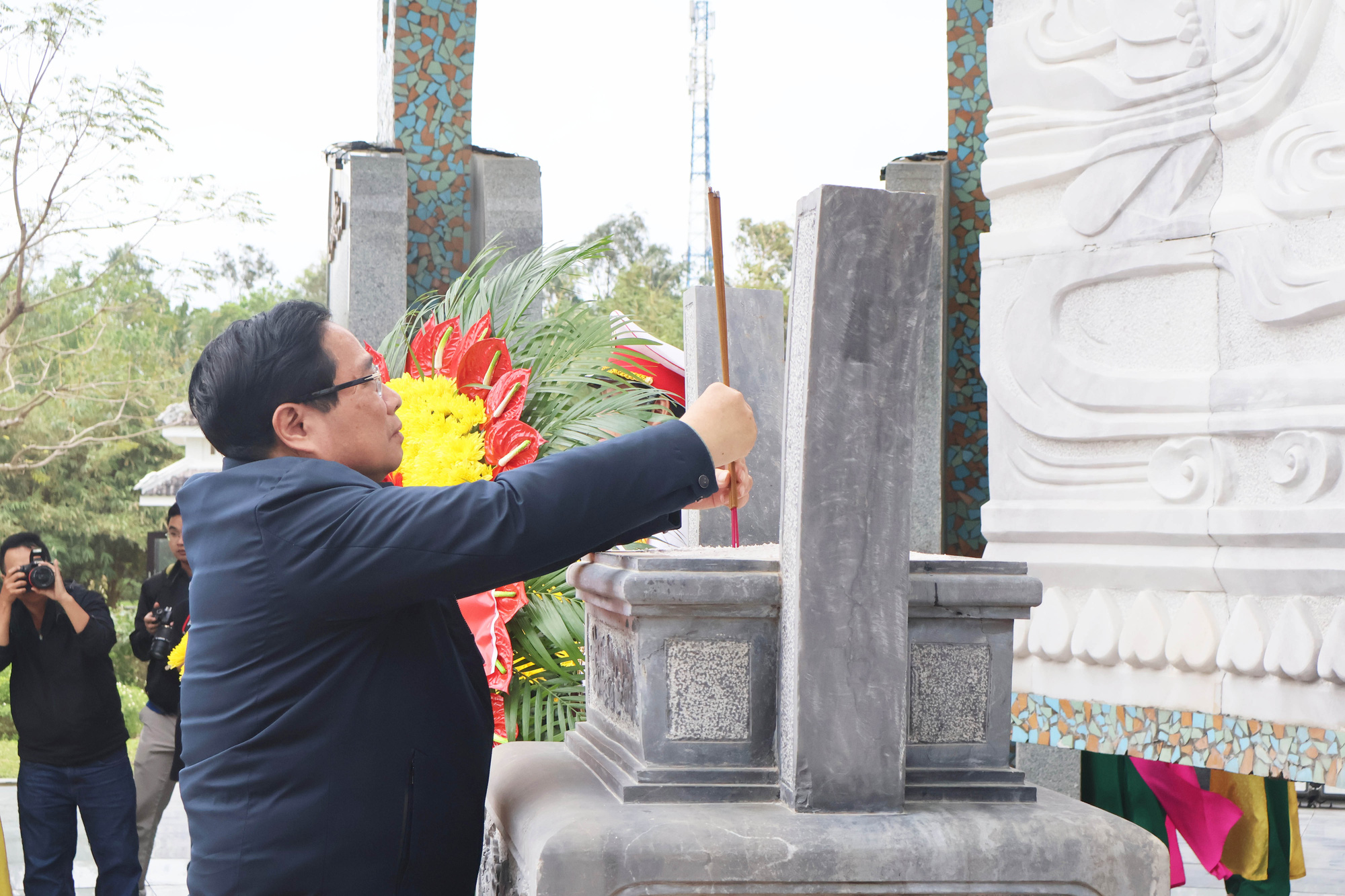 Thủ tướng đề nghị THACO nghiên cứu, sản xuất toa tàu đường sắt tốc độ cao - Ảnh 7.