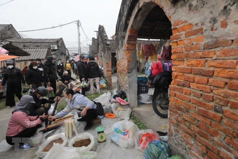 Giữa lòng Hải Dương có phiên chợ quê ít ỏi còn sót lại, khách đến chợ như lạc về 30 năm trước - 2