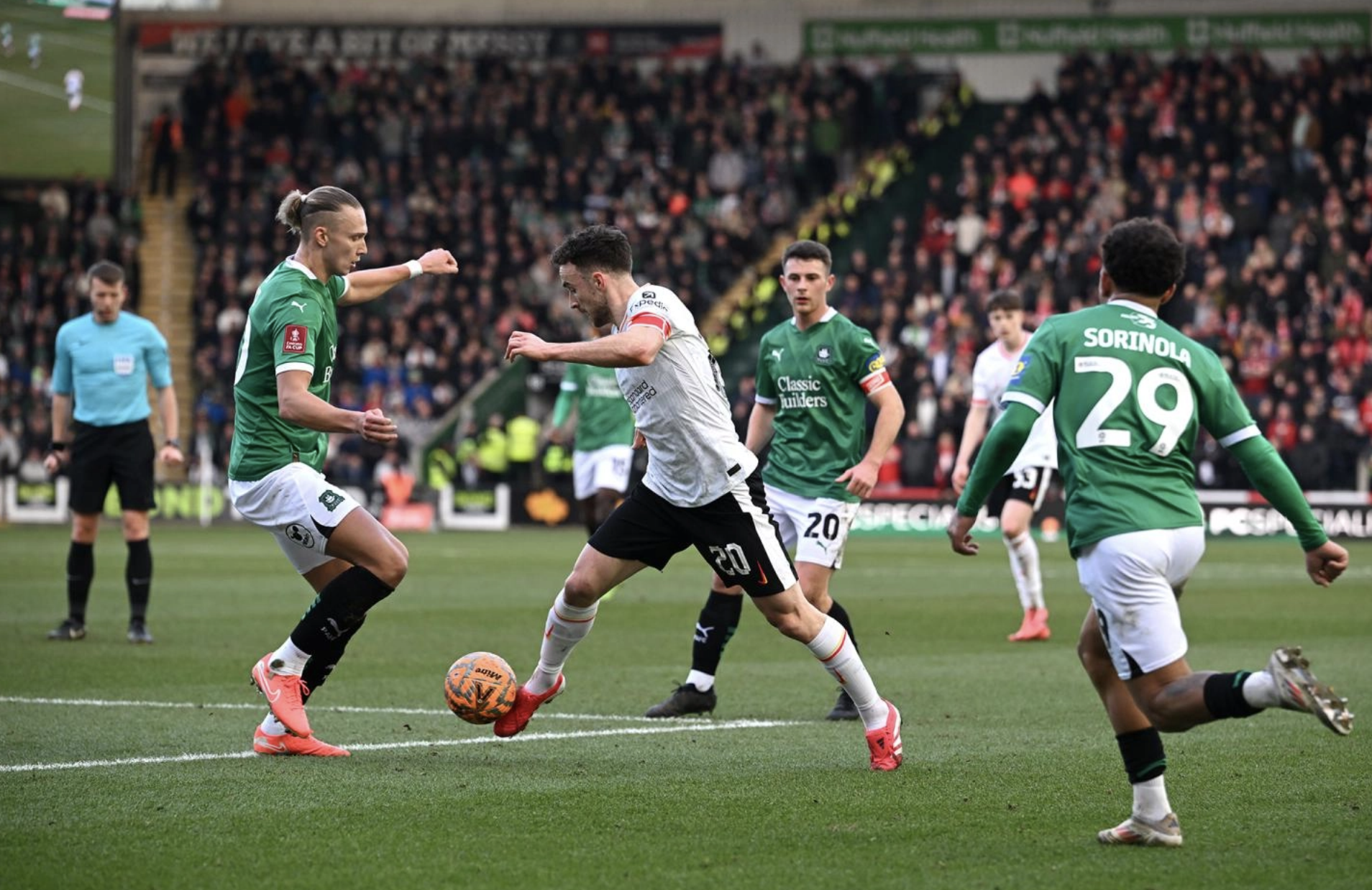 Địa chấn FA Cup, Plymouth Argyle hạ gục 