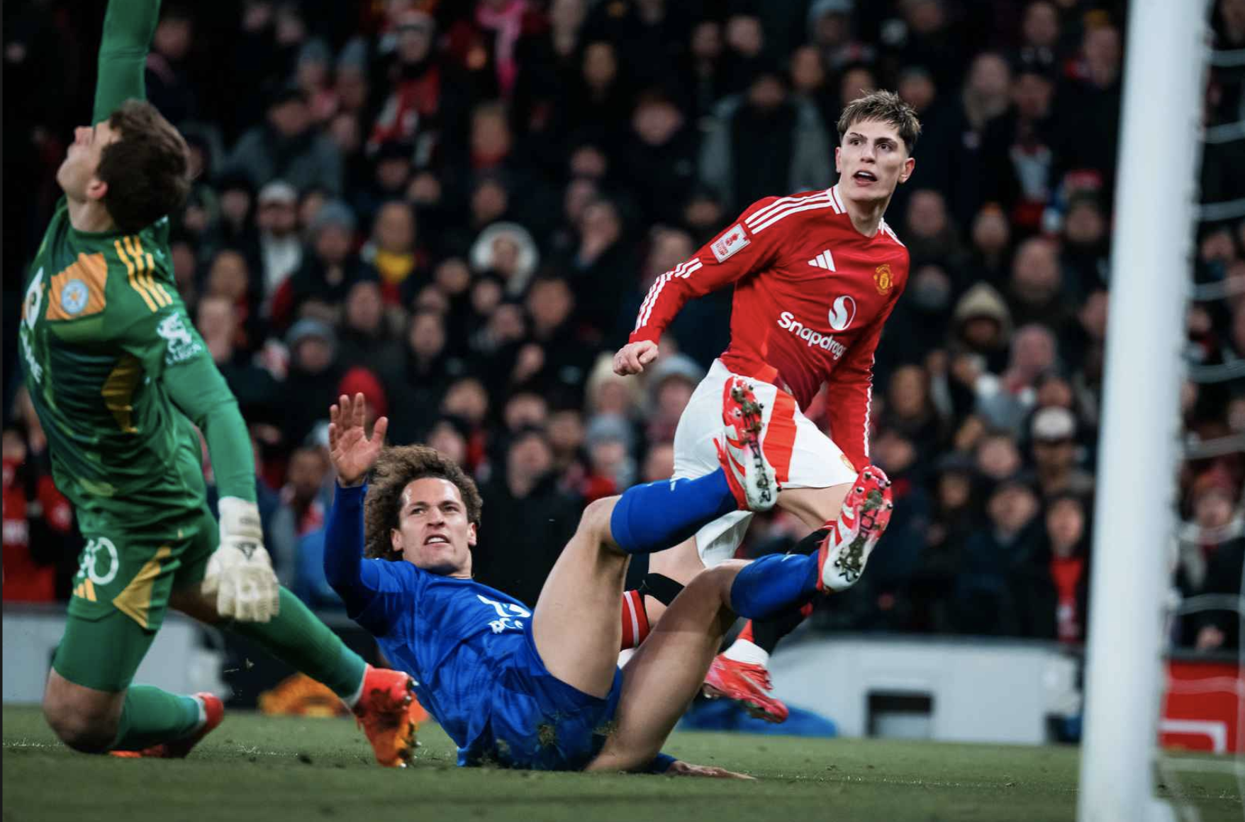 Harry Maguire ghi bàn như tiền đạo, Man United ngược dòng vào vòng 5 FA Cup- Ảnh 4.