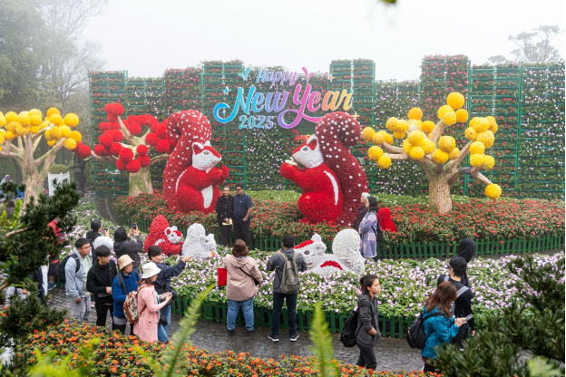 Sun World Ba Na Hills ưu đãi lớn cho người dân miền Trung, Tây Nguyên - Ảnh 2.