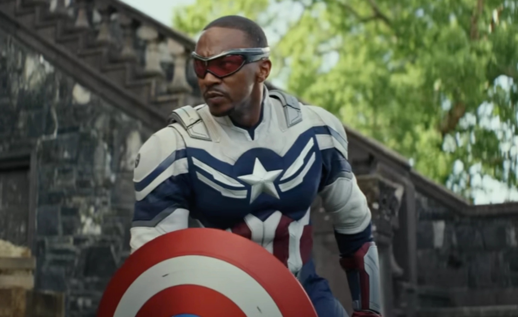 Vì sao "Captain America" thua phim Việt? - Ảnh 2.