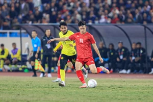 Đội tuyển Việt Nam và Malaysia chạy nước rút cho Asian Cup